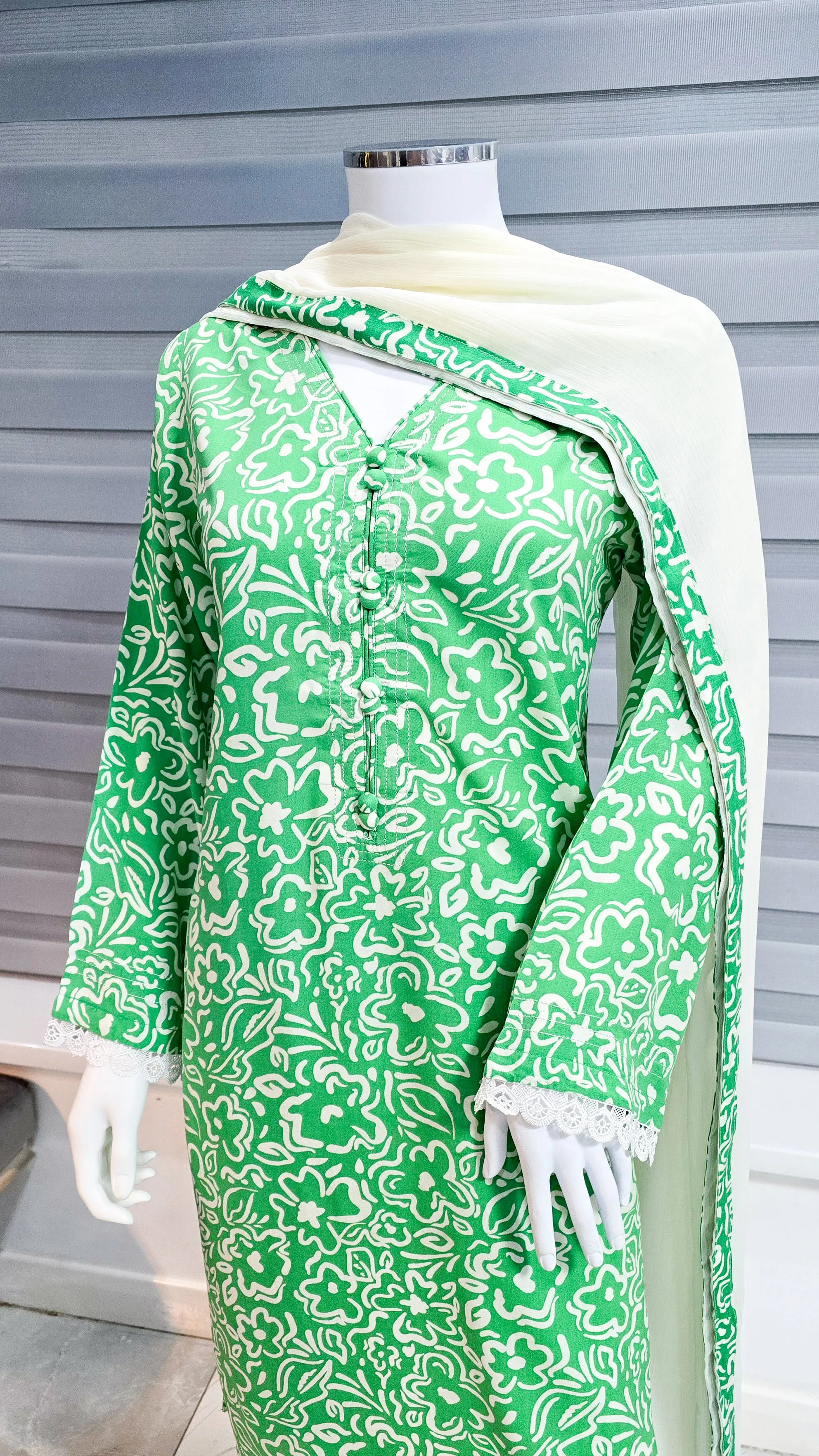 Green & White Soft Linen Casual 3-Piece Suit