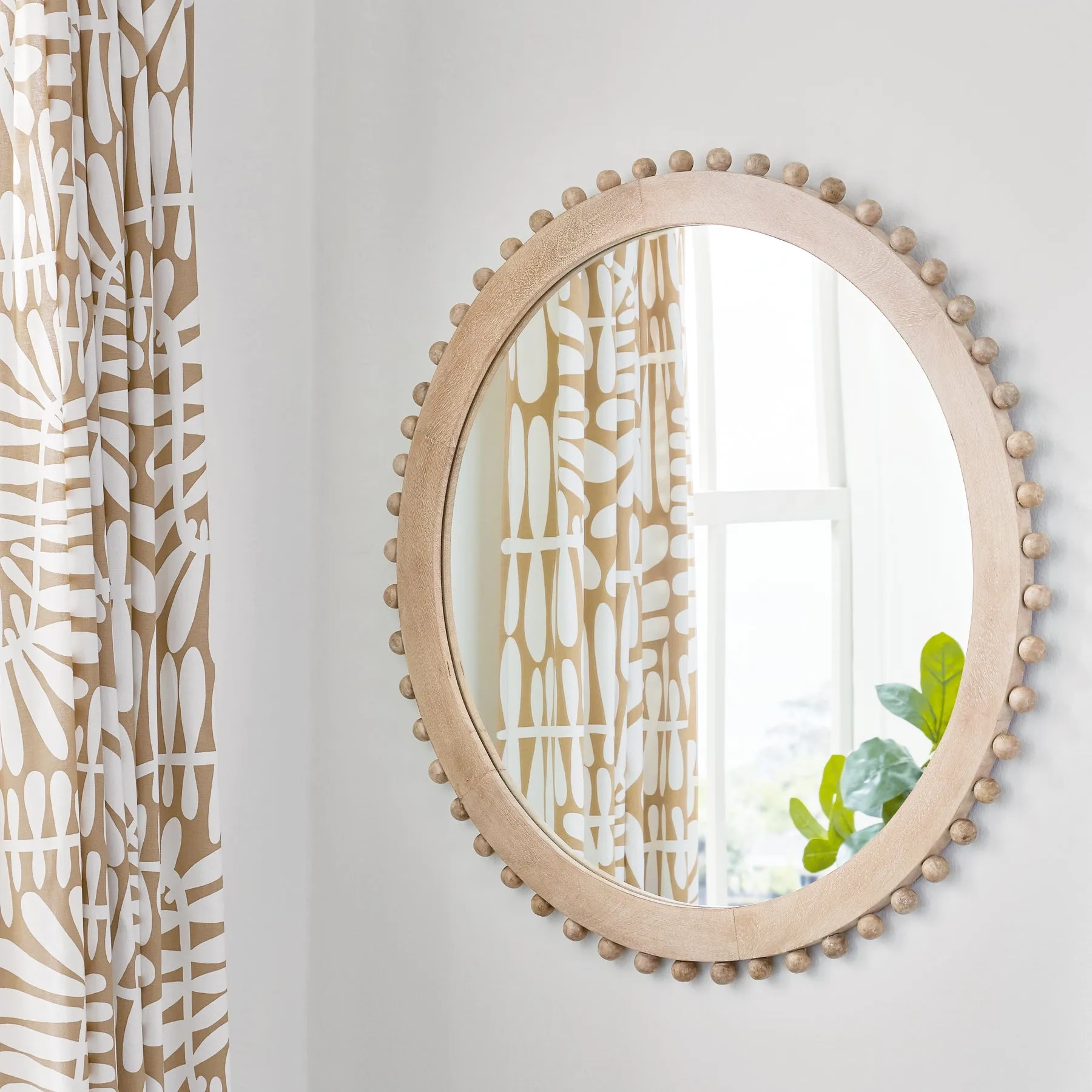 Kaidmont Accent Mirror