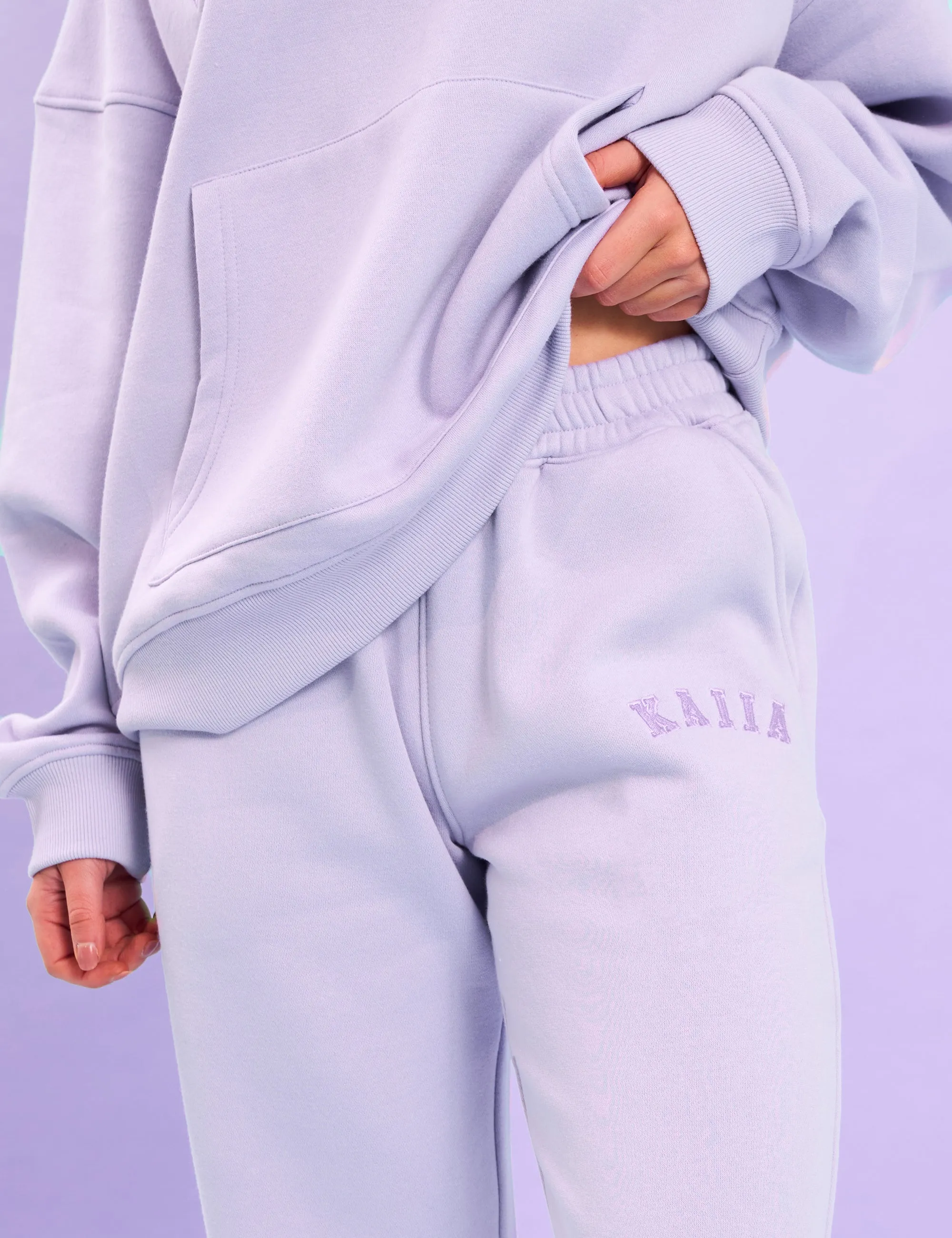 Kaiia Logo Wide Leg Sweat Pants Lilac