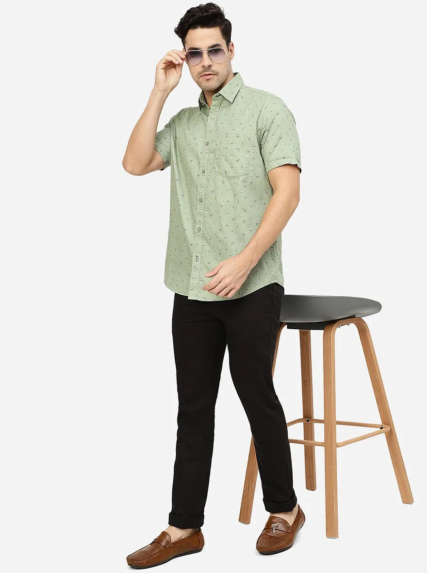 Pista Green Printed Smart Fit Semi Casual Shirt | Greenfibre