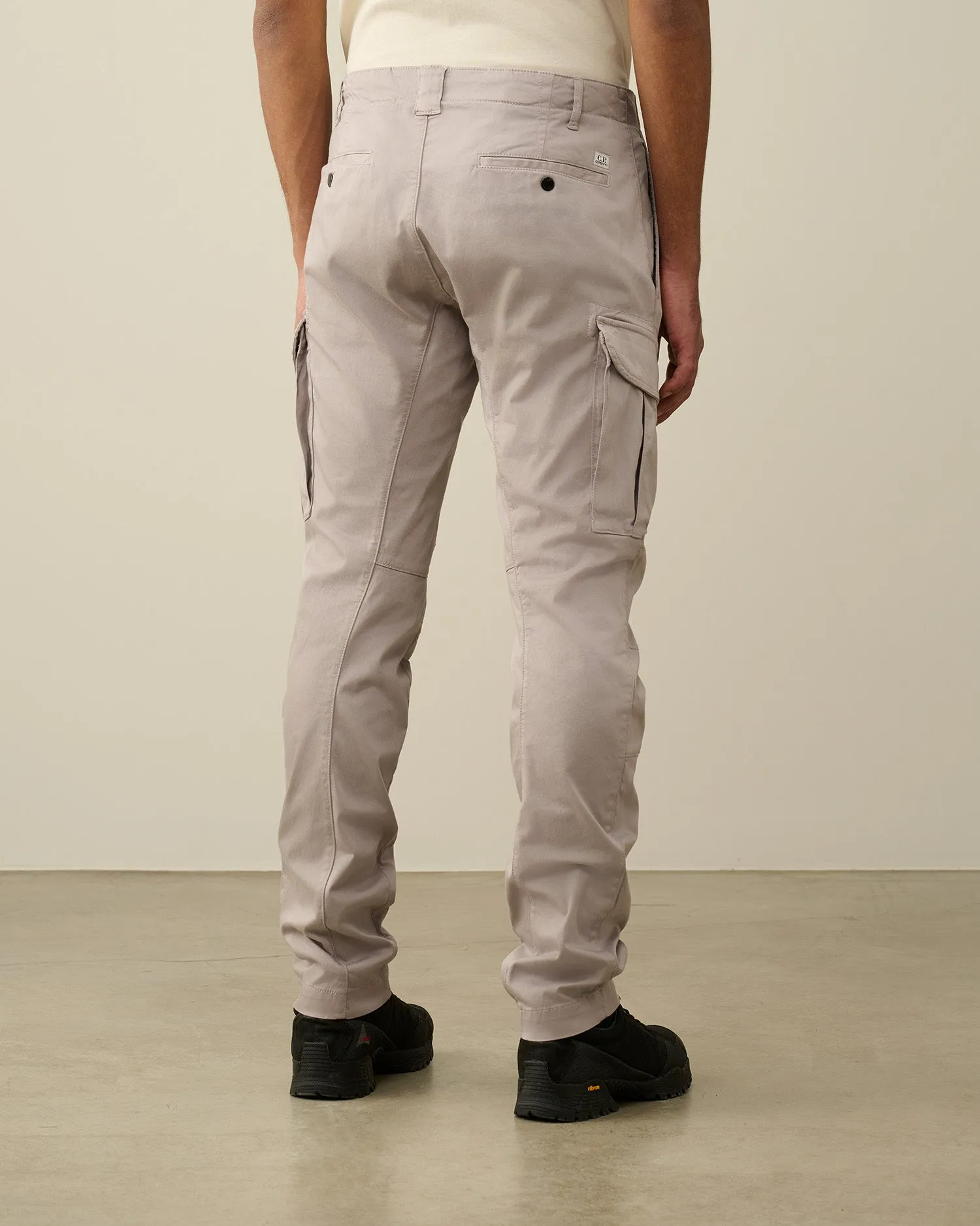 Stretch Sateen Ergonomic Logo Cargo Pants - DRIZZLE GREY