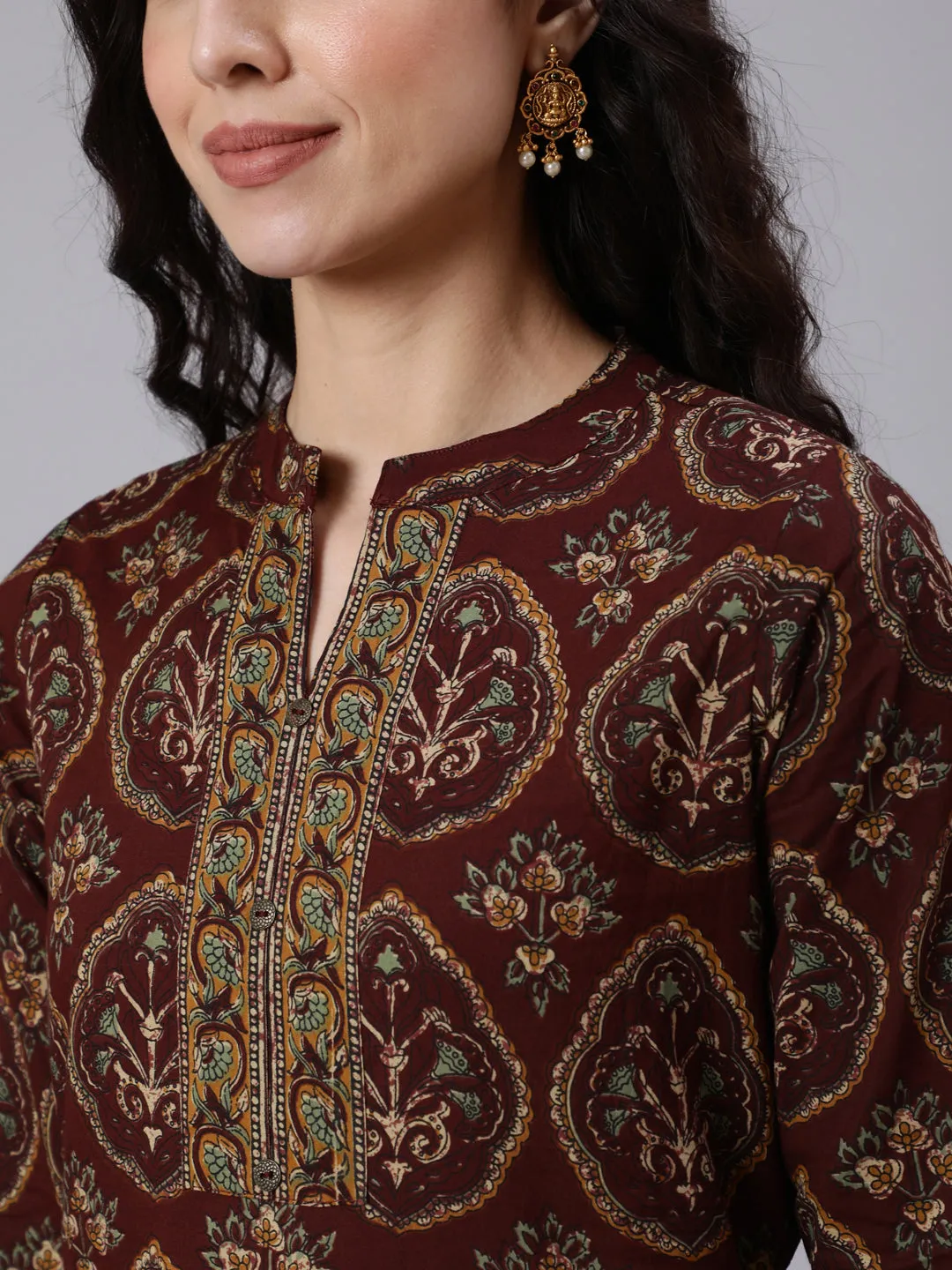 Women Brown Ethnic Printed Straight Tunic With Three Quarter Sleeves