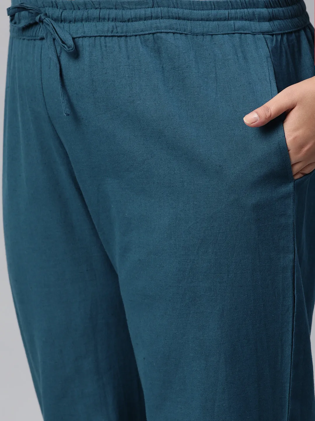 Women'S Blue Lahariya Kurta With Cotton Flex Pant Set