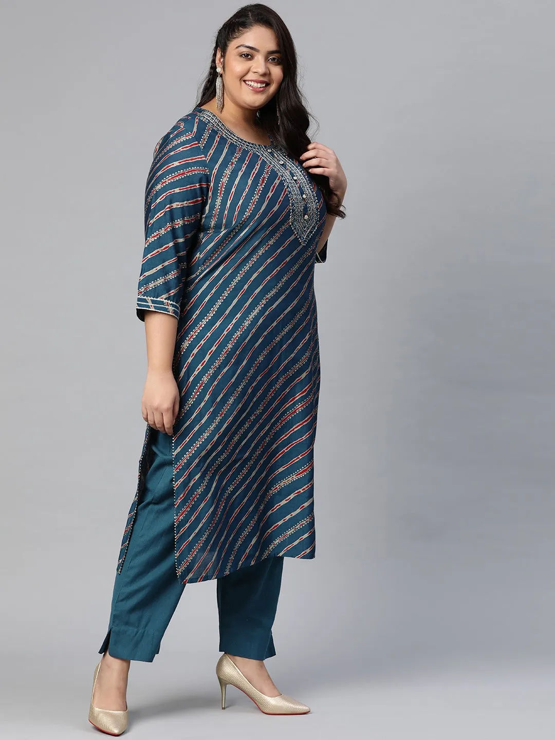 Women'S Blue Lahariya Kurta With Cotton Flex Pant Set