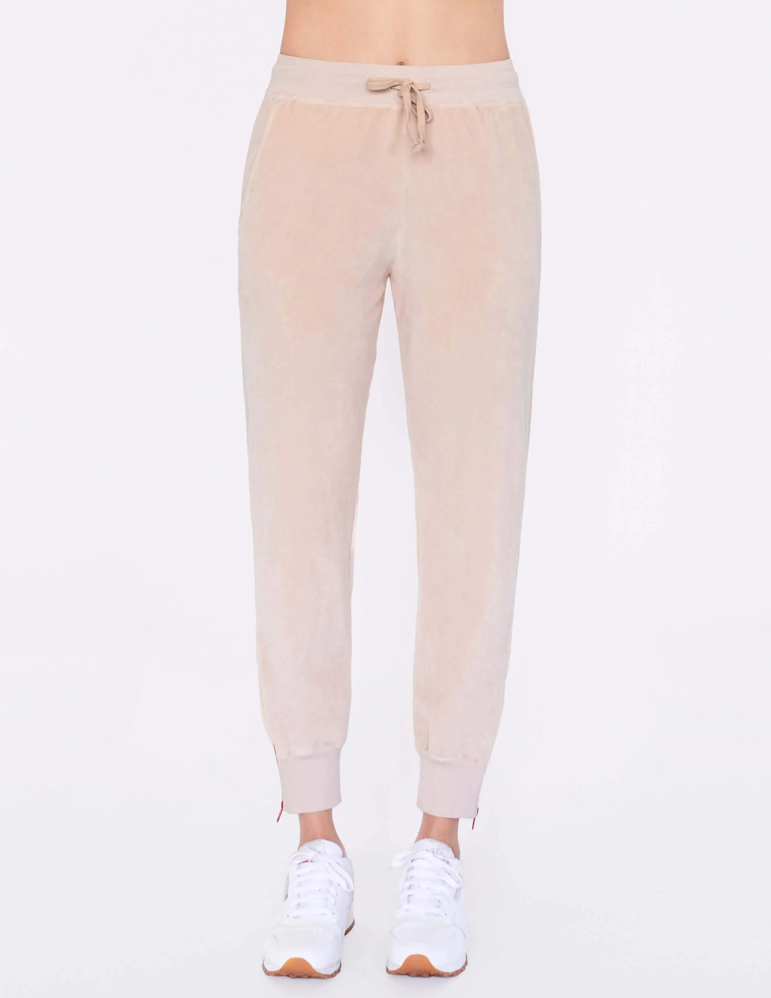 Zip Ankle Jogger, Macadamia